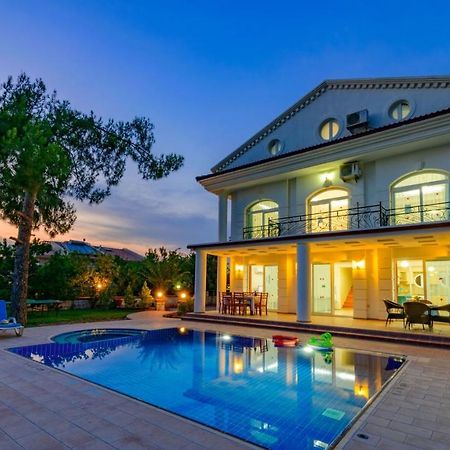 Musa - 5 Bedroom Holiday Villa In Hisaronu 费特希耶 外观 照片