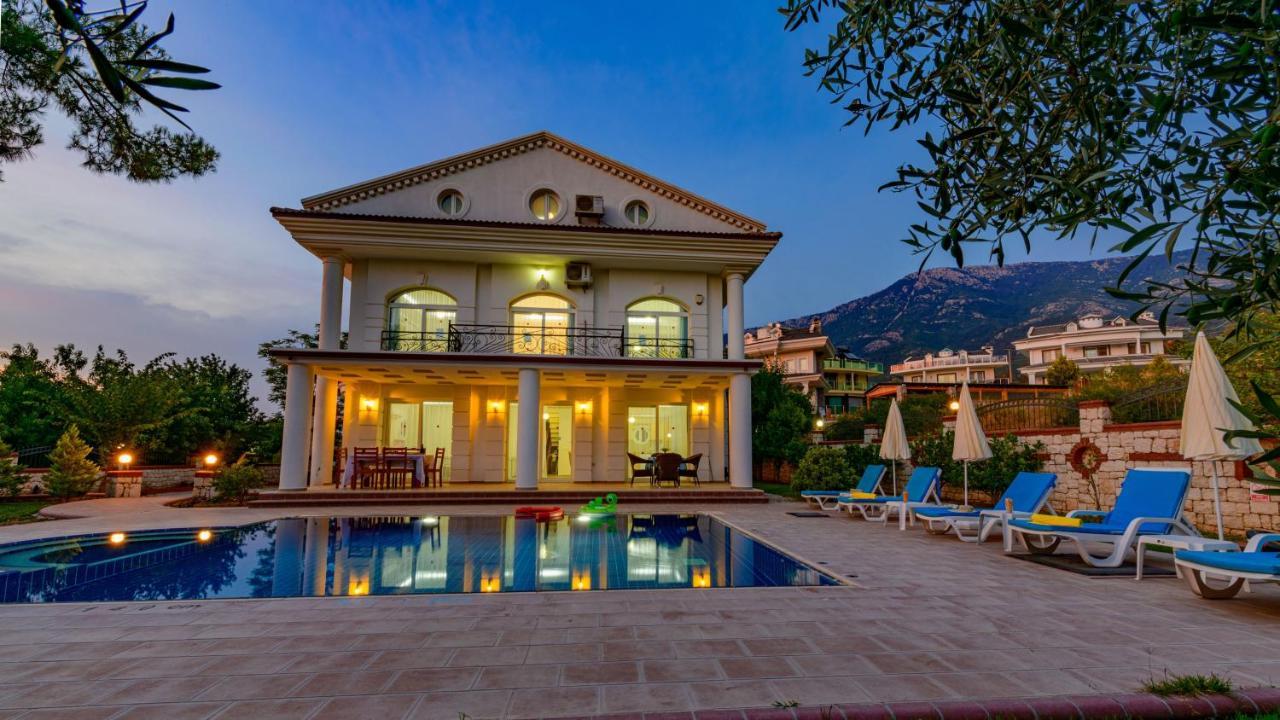Musa - 5 Bedroom Holiday Villa In Hisaronu 费特希耶 外观 照片