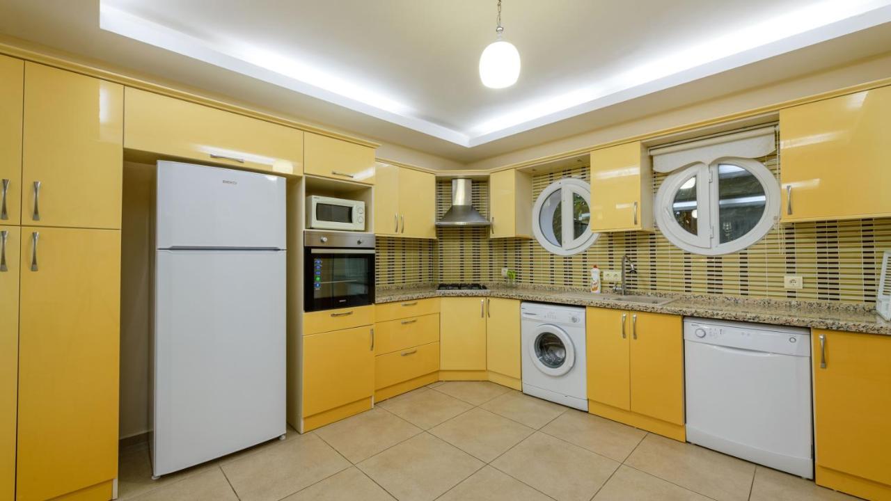 Musa - 5 Bedroom Holiday Villa In Hisaronu 费特希耶 外观 照片
