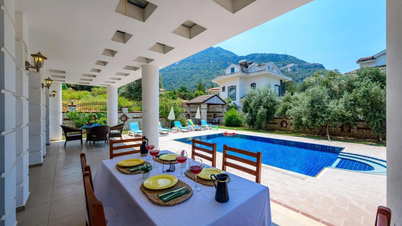 Musa - 5 Bedroom Holiday Villa In Hisaronu 费特希耶 外观 照片