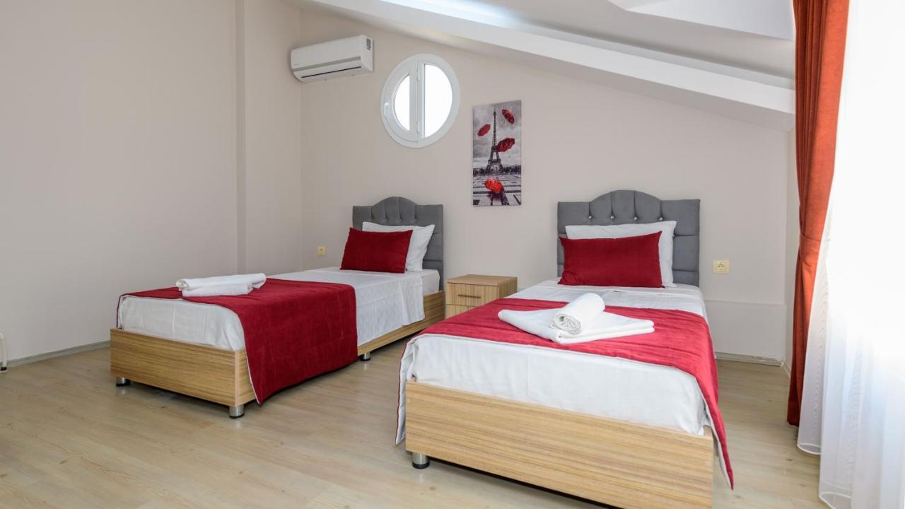 Musa - 5 Bedroom Holiday Villa In Hisaronu 费特希耶 外观 照片