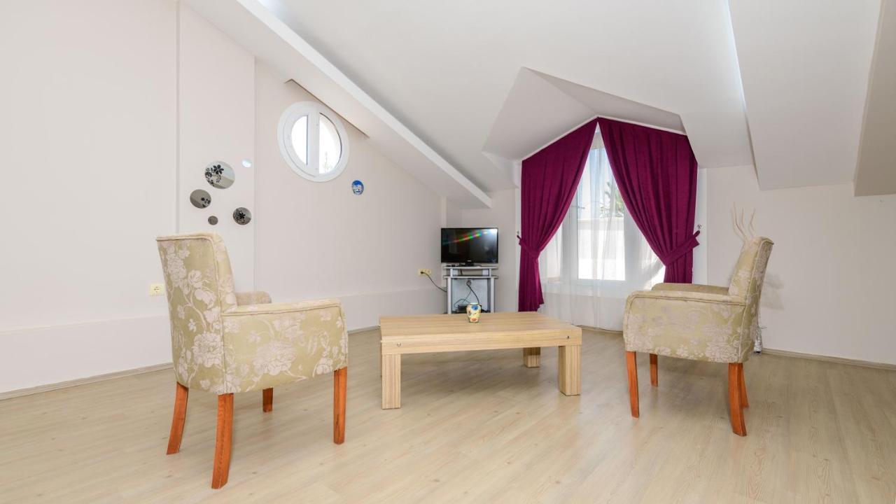 Musa - 5 Bedroom Holiday Villa In Hisaronu 费特希耶 外观 照片