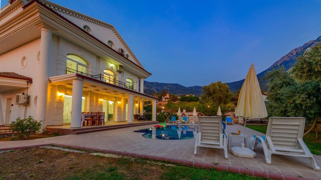 Musa - 5 Bedroom Holiday Villa In Hisaronu 费特希耶 外观 照片